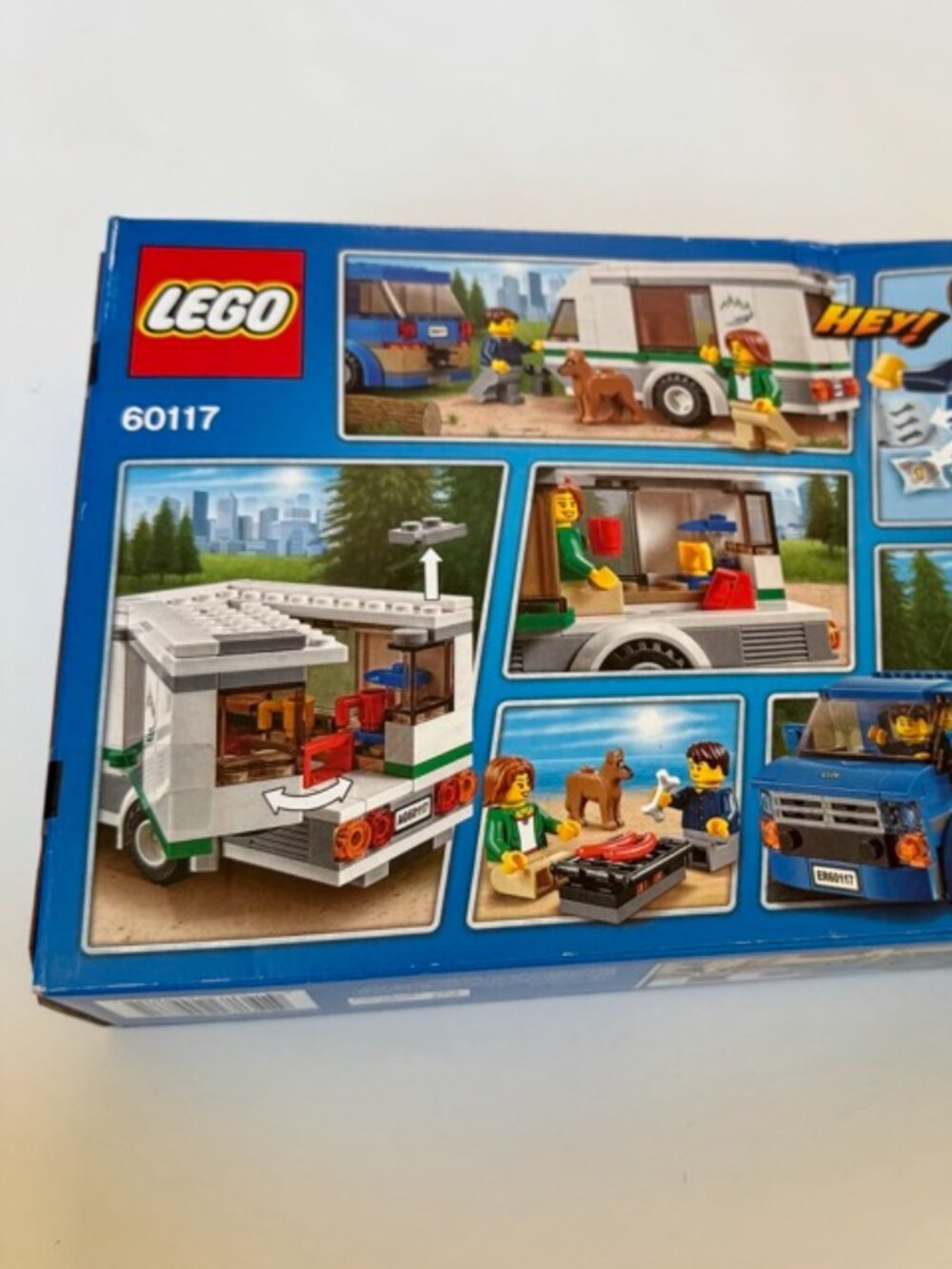 Lego City 60117 Van & Caravan NEW in Box Camper Dog Travel Camping Outdoors Seal - Picture 2 of 11